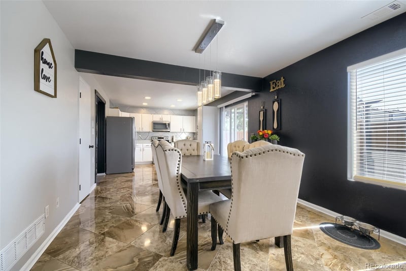 18646 E 42nd Ave, Denver, CO 80249