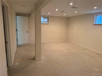 2069 S Macon Way, Aurora, CO 80014