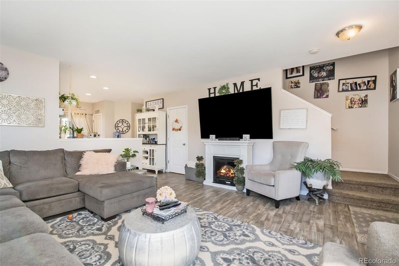 11058 Oswego St, Commerce City, CO 80640