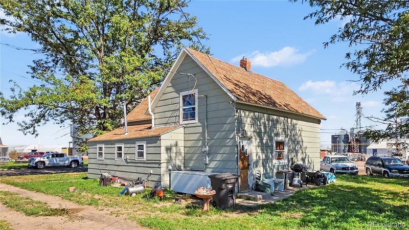 222 E 2nd St, Julesburg, CO 80737