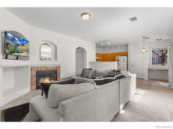 5551 29th St #414, Greeley, CO 80634