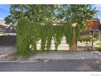 1445 Saint Paul St, Denver, CO 80206