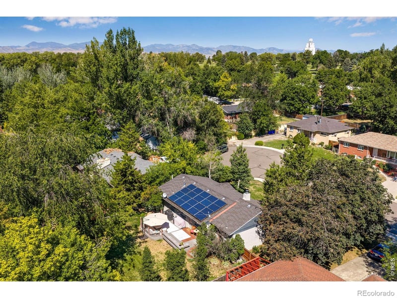 8070 W 25th Pl, Lakewood, CO 80214