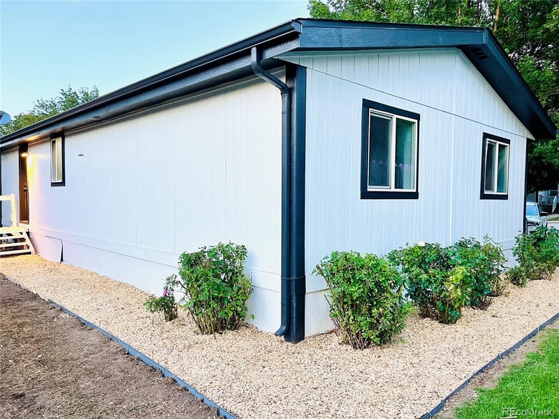 11051 Yellowstone, Longmont, CO 80504