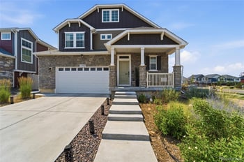 21962 E 44th Dr, Aurora, CO 80019