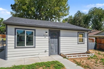6701 E 77th Pl, Commerce City, CO 80022