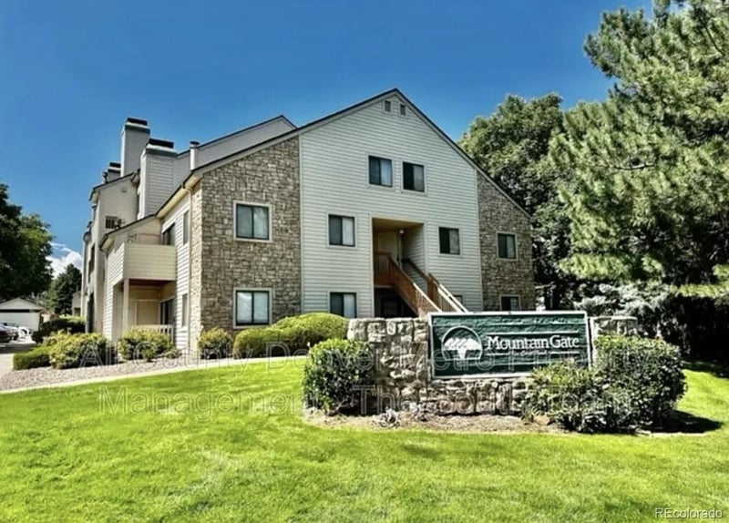 7379 S Gore Range Rd #207, Littleton, CO 80127