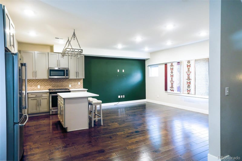 1373 N Knox Ct, Denver, CO 80204