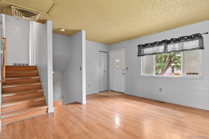 15977 E 17th Pl, Aurora, CO 80011