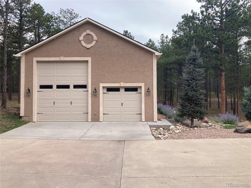 335 Lariat Loop, Monument, CO 80132