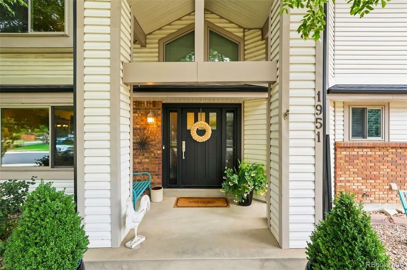1951 W Dry Creek Rd, Littleton, CO 80120