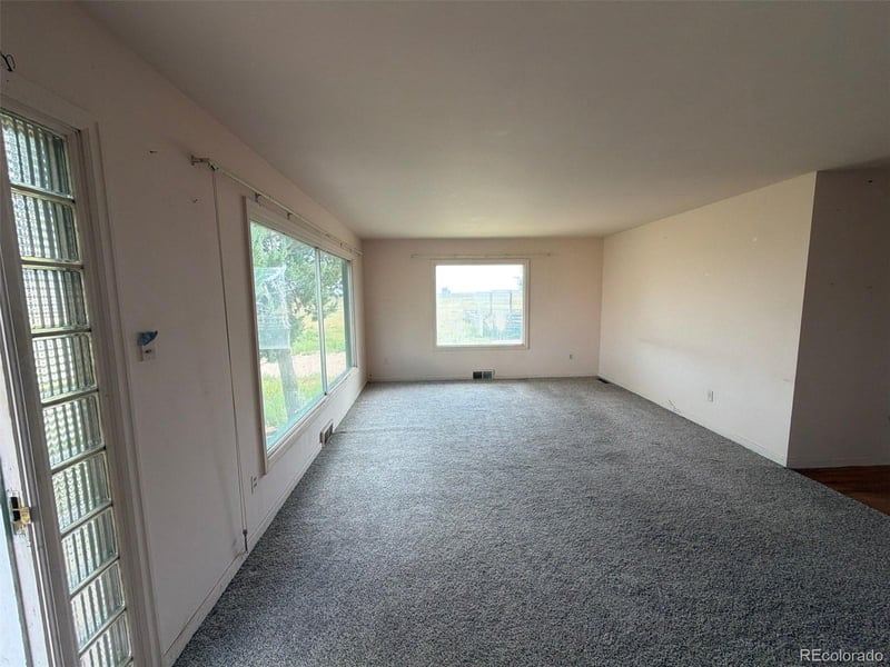 40201 County Road Yy, Otis, CO 80743