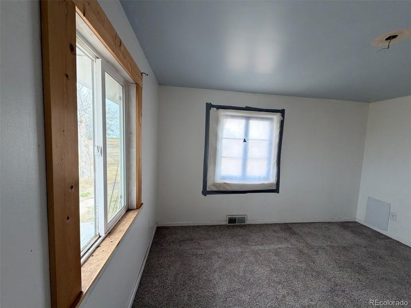 40201 County Road Yy, Otis, CO 80743