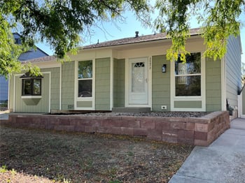 20672 E Batavia Dr, Aurora, CO 80011