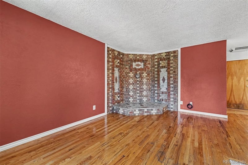 697 Lupine St, Golden, CO 80401