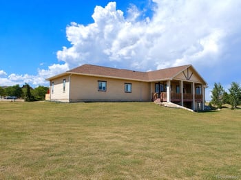 4803 Malibu Dr, Berthoud, CO 80513
