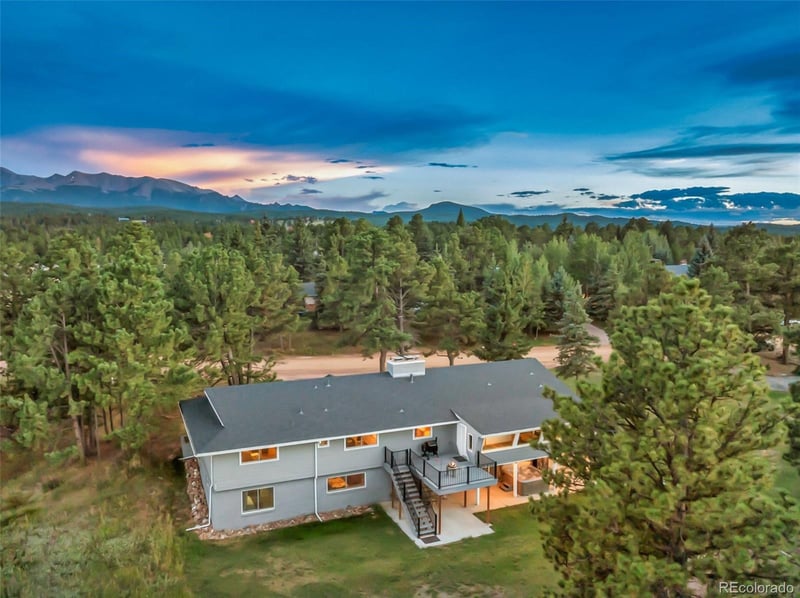 105 Piney Point Ln, Woodland Park, CO 80863