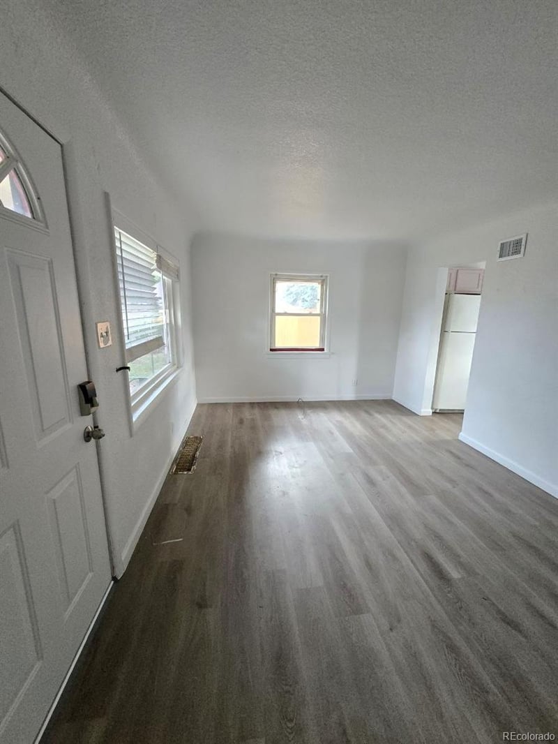 807 S Vrain St, Denver, CO 80219