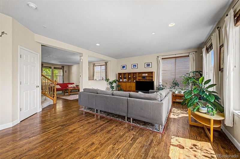 9416 W Swarthmore Dr, Littleton, CO 80123