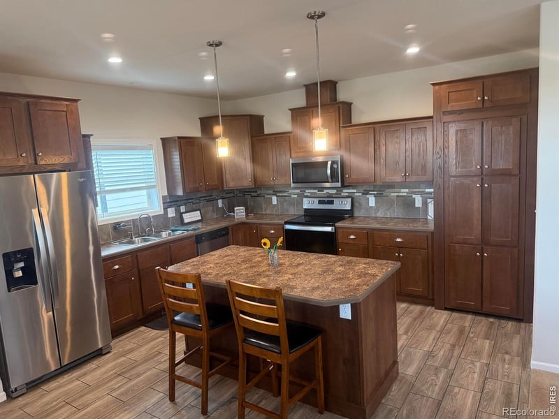 329 Yellowstone Ave, Brush, CO 80723