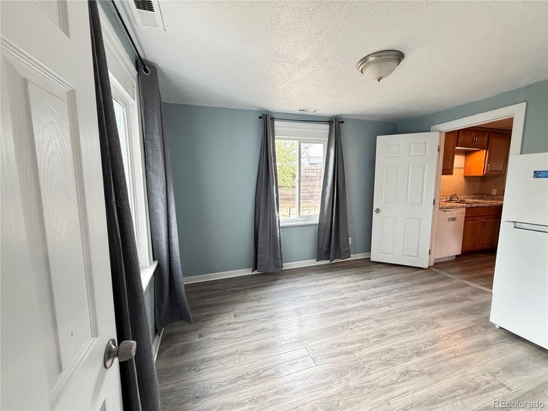 1058 S Raleigh St, Denver, CO 80219