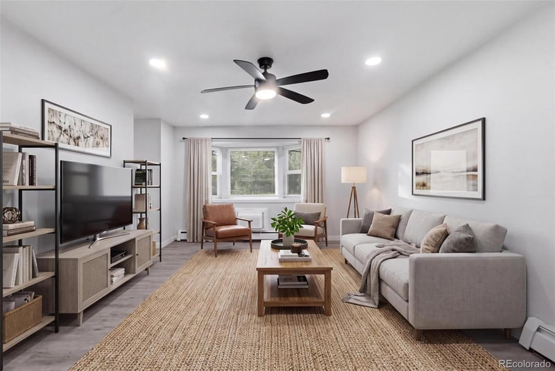92 N Newark St #C, Aurora, CO 80012