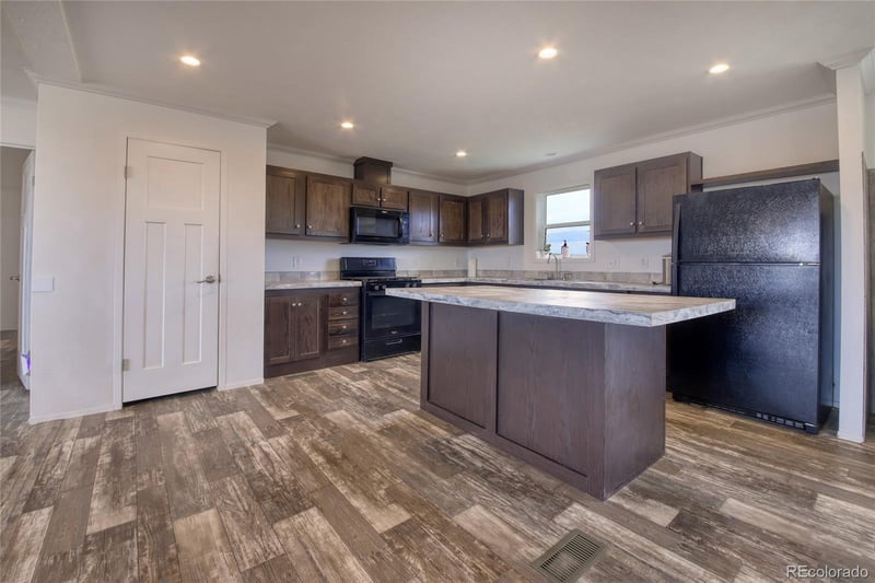 37188 Truckton Rd, Rush, CO 80833
