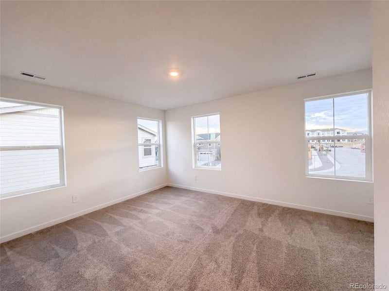 139 Mia Ln, Johnstown, CO 80534