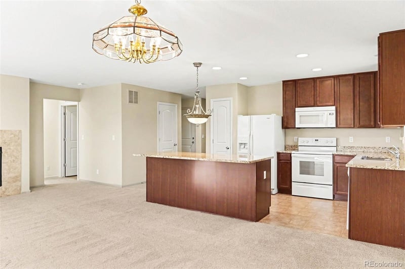 1956 S Danube Way, Aurora, CO 80013