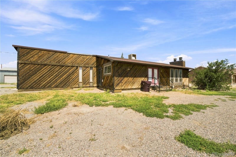 965 N Matt Dr, Pueblo West, CO 81007