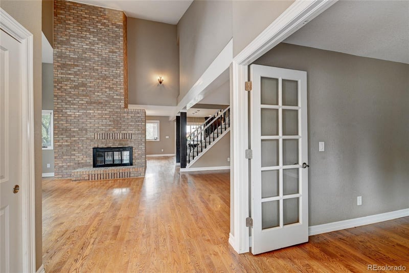 3369 S Tulare Ct, Denver, CO 80231