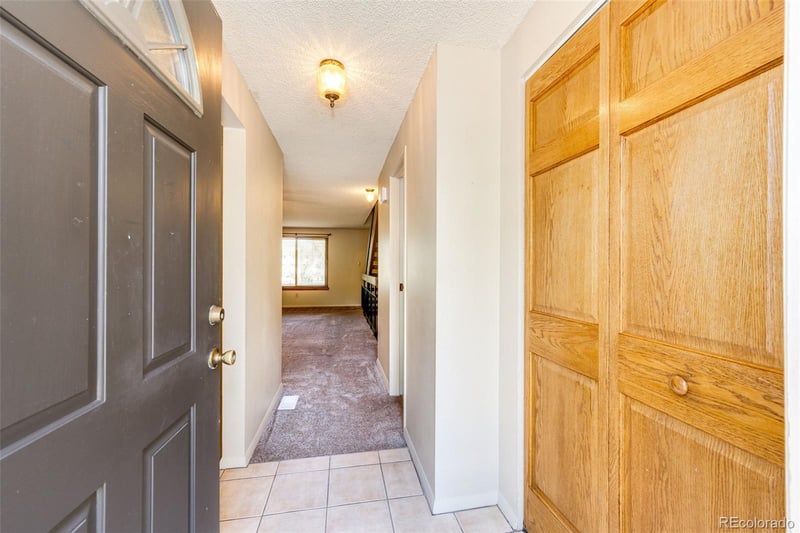 469 E Highline Cir, Littleton, CO 80122