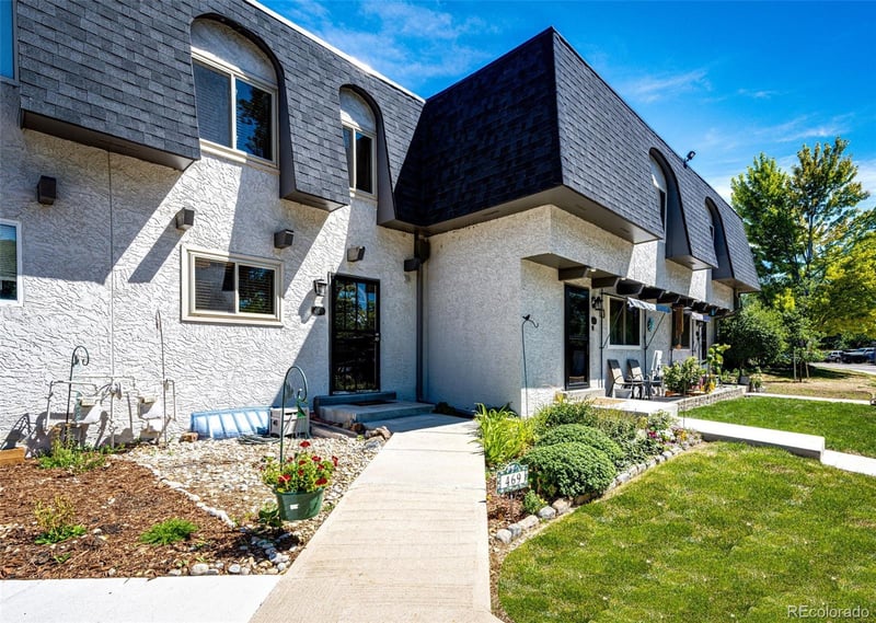 469 E Highline Cir, Littleton, CO 80122