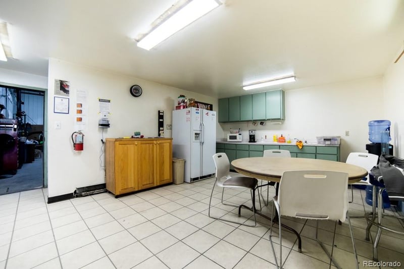 170 2nd St SW #A, Loveland, CO 80537