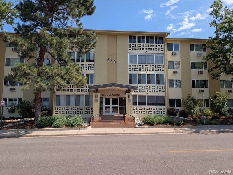 580 S Clinton St #9B, Denver, CO 80247