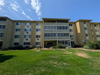 580 S Clinton St #9B, Denver, CO 80247
