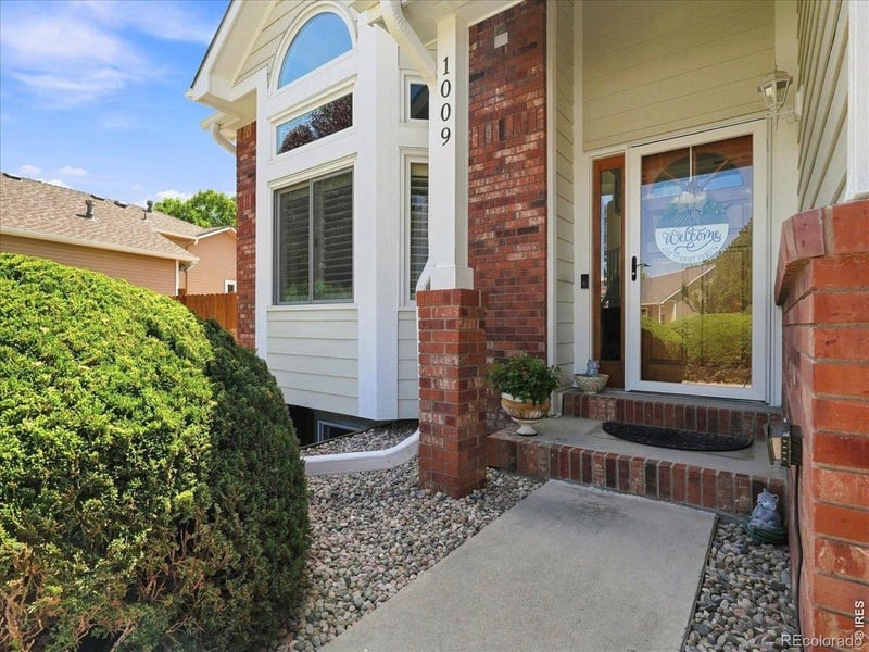 1009 Medicine Man Ct, Windsor, CO 80550