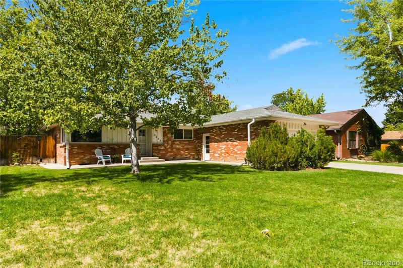 2615 S Jasmine St, Denver, CO 80222