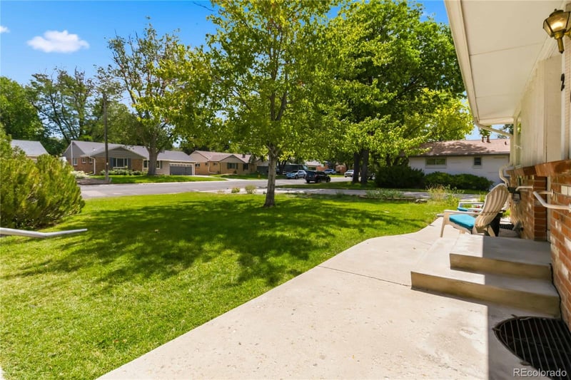 2615 S Jasmine St, Denver, CO 80222