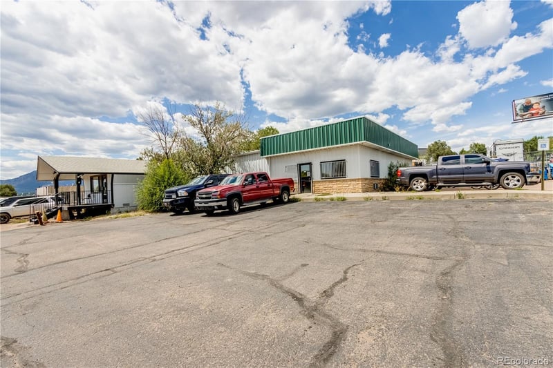 2610 Delta Dr, Colorado Springs, CO 80910