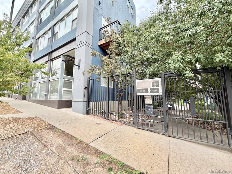 2525 15th St #2J, Denver, CO 80211