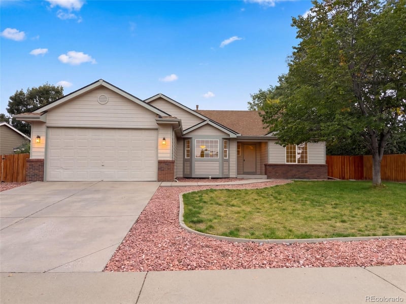 1814 Chesapeake Cir, Johnstown, CO 80534
