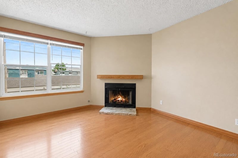 5706 W Asbury Pl #202, Lakewood, CO 80227