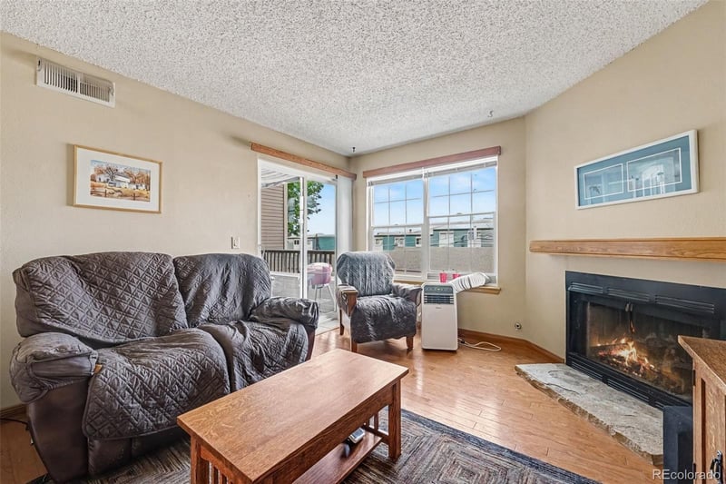 5706 W Asbury Pl #202, Lakewood, CO 80227