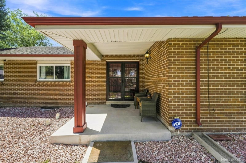 205 S Tucson Cir, Aurora, CO 80012