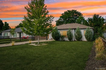 2323 Oneida St, Denver, CO 80207