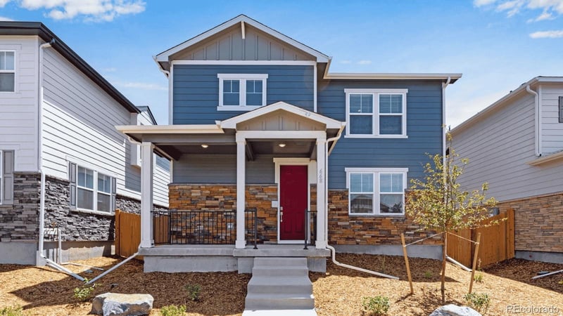 677 N Ukraine St, Aurora, CO 80018