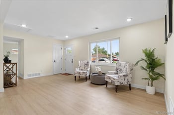 13584 E 7th Ave, Aurora, CO 80011