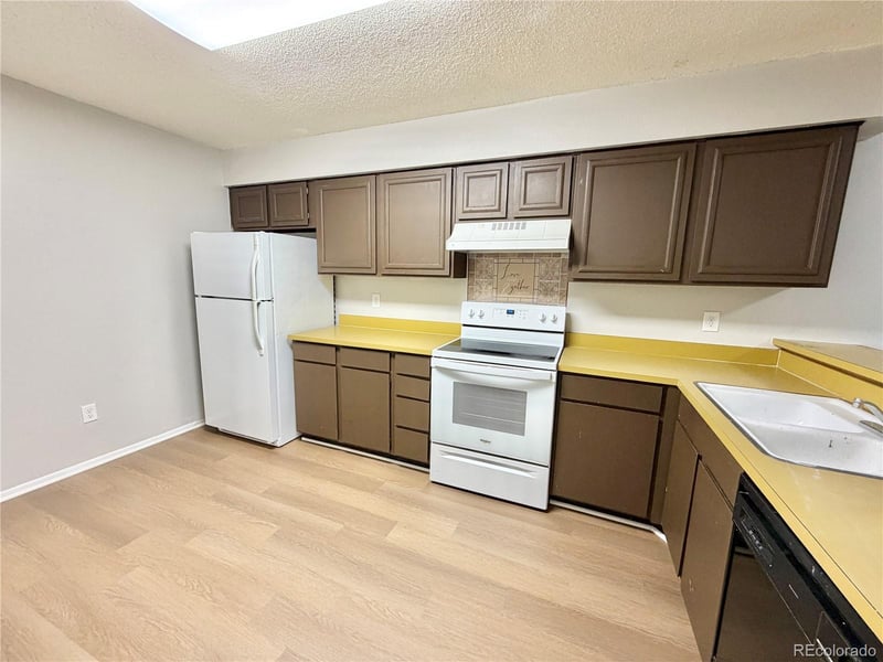 7250 S Gaylord St #C16, Littleton, CO 80122
