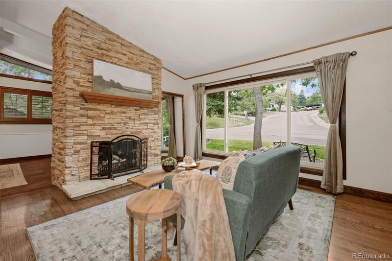 1017 Venus Dr, Colorado Springs, CO 80905